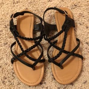 Black casual sandals